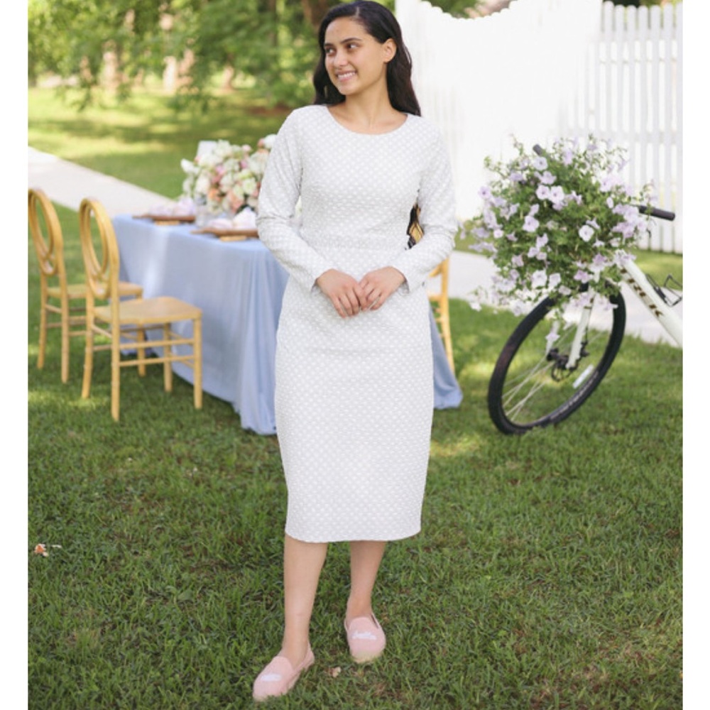 Dainty Jewells FIRST CHAPTER TO FOREVER DRESS - Picture 10 of 17